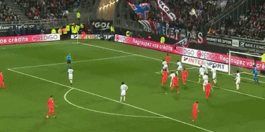 缺谁谁尴尬？本轮欧冠英超4胜1平1负，仅切尔西输球（欧冠本轮英超4胜1平1负，仅切尔西失手，谁的缺席更尴尬？）