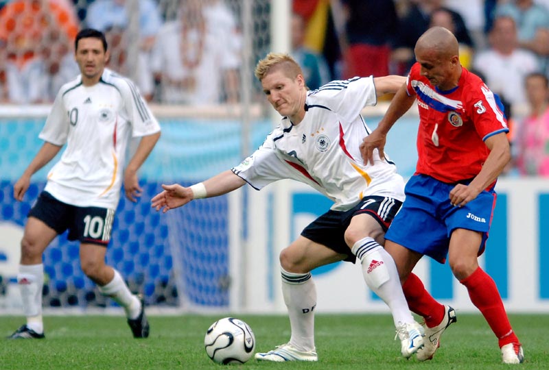 欧冠夺冠概率更新：阿森纳22.6%领跑，拜仁第二巴黎第三（最新欧冠夺冠概率：阿森纳以22.6%居首，拜仁次席，巴黎第三）