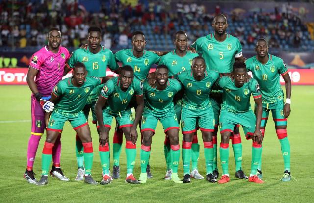 巴甲战报：塔利亚里独造3球，若热双响，尤文图德3-3克鲁塞罗（巴甲焦点：塔利亚里参与三球，若热梅开二度，尤文图德3-3战平克鲁塞罗）