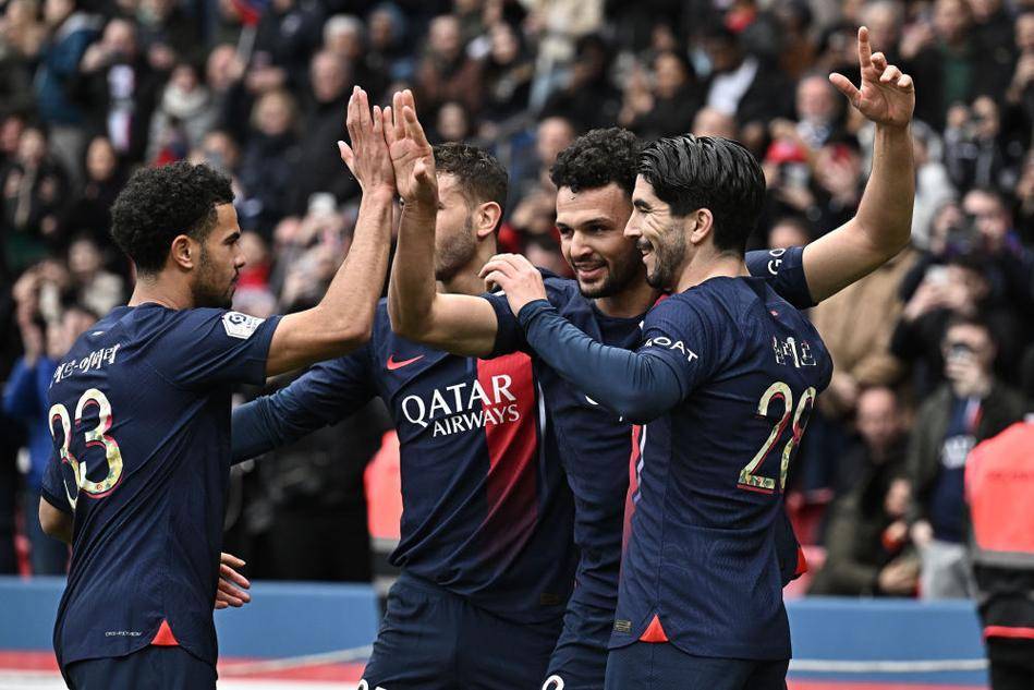 曼纳：不着急续约安古伊萨；丁丁手术成功；卢卡库几周内归队（曼纳：安古伊萨续约不着急；德布劳内手术顺利；卢卡库数周内回归）