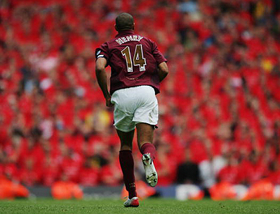 广东大胜后3喜1忧！杜锋终于开窍，王洪泽接班二飞，杜润旺退化（广东大胜三喜一忧：杜锋用人见效，王洪泽接棒二飞，杜润旺状态下滑）