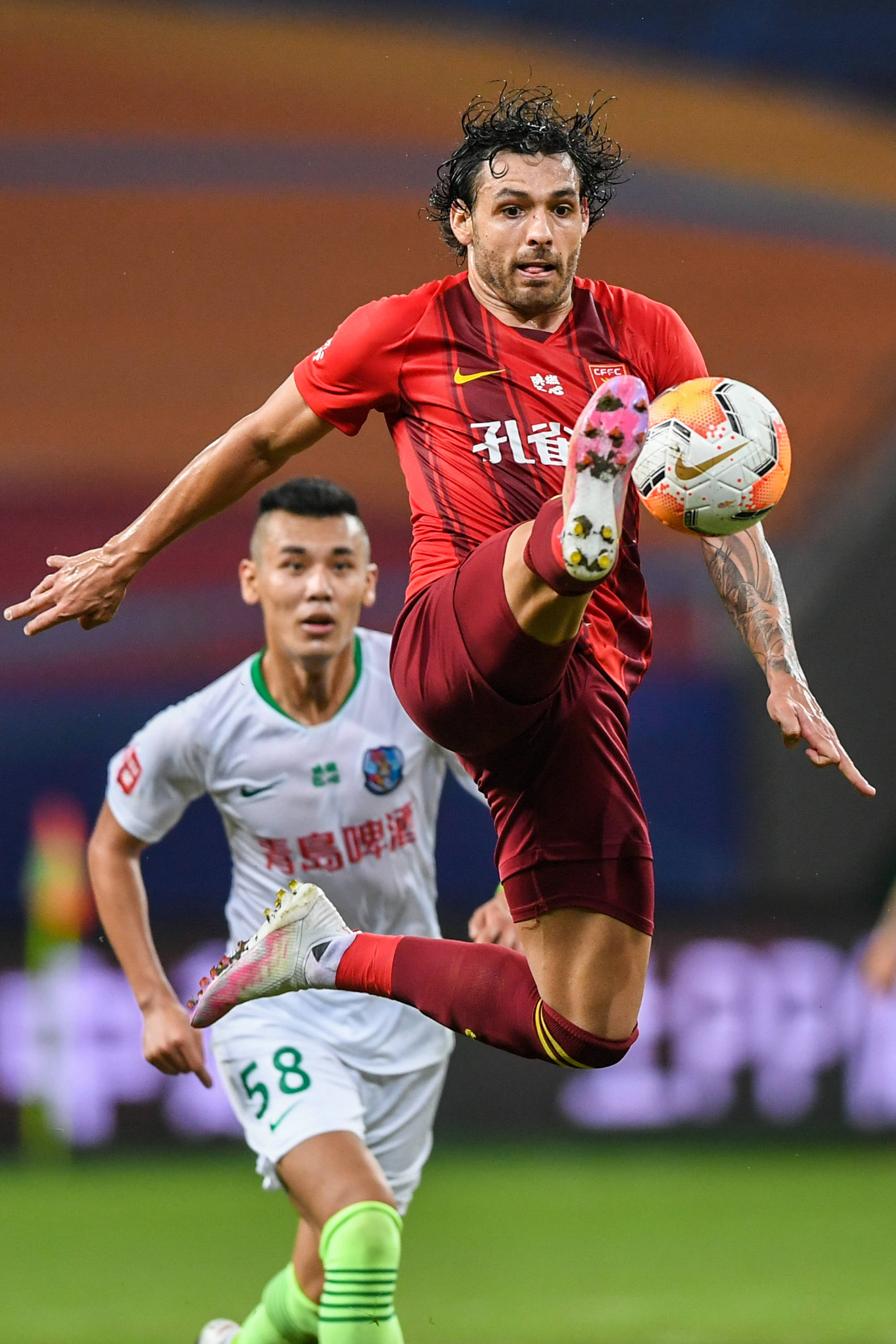 每体：巴塞罗那竞技已有6名主力伤缺，球队面临严峻挑战（每体：巴塞罗那竞技六名主力缺阵，球队遭遇严峻考验）