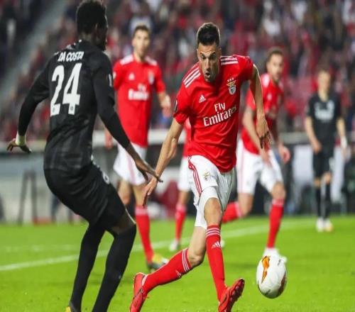 澳超半场：博雷洛远射造险，西悉尼流浪者0-0布里斯班狮吼（澳超半场战报：博雷洛远射制造威胁，西悉尼流浪者暂0-0布里斯班狮吼）