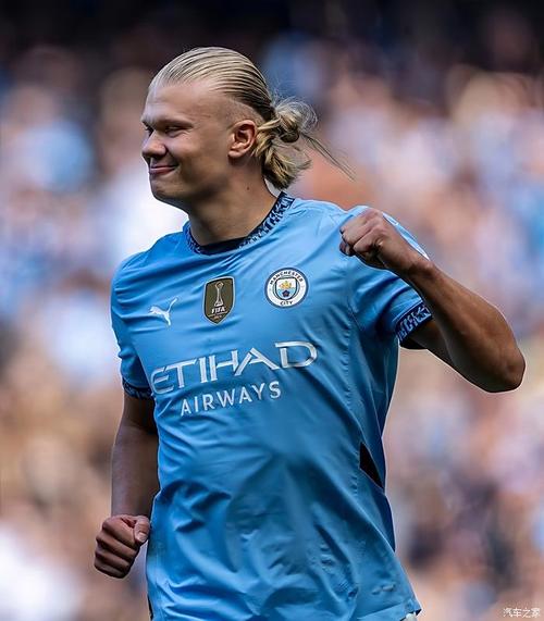 克勒舍：泽特尔属于德国最优秀的门将之一，他有望入选国家队（克勒舍：泽特尔跻身德国顶级门将行列，有望获得国家队征召）