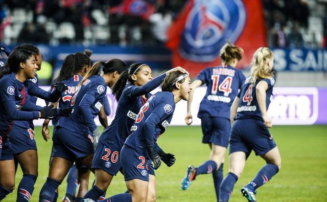 意媒：梅努是那不勒斯中场引援首选，备选方案包括弗拉泰西（意媒：那不勒斯中场补强锁定梅努，弗拉泰西列入备选）