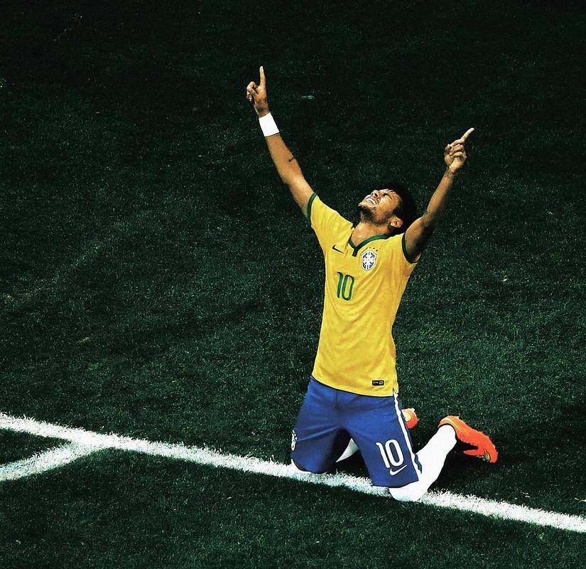 广岛前锋：在艰难的情况下能拿下一场平局很欣慰，感谢远征军（广岛前锋：艰难之战守住平局，感谢远征球迷支持）