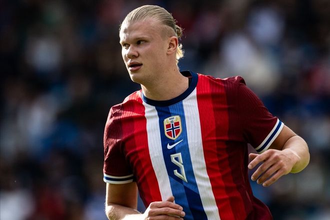 卡瓦尼时隔2个月重返赛场，点球破门助力博卡获胜（阔别两月复出！卡瓦尼点射建功助博卡取胜）