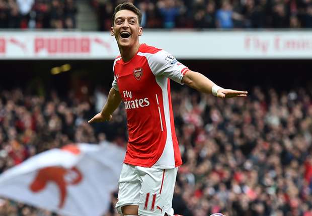 ATP以辛卡强强对话结束2025赛季，辛纳一战追平六位网坛传奇纪录（ATP 2025赛季收官上演辛卡巅峰对决，辛纳一战追平六位网坛传奇纪录）